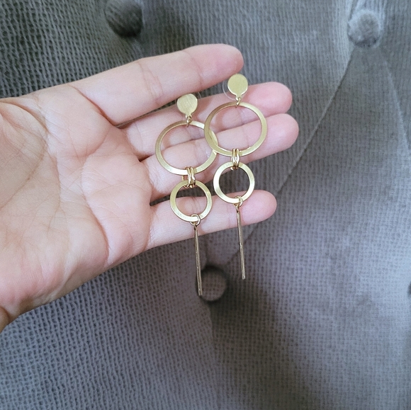 Jewelry - Geometric📐 Brushed🖌️ Gold💛 Dangle Earrings
